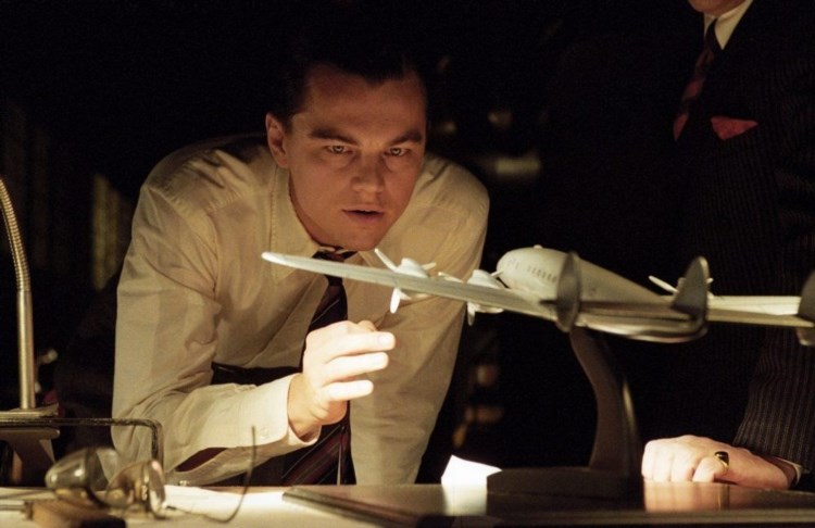 The Aviator (2004) là một bộ phim của đạo diễn Martin Scorsese, kể về cuộc đời của nhà sản xuất và phi công người Mỹ Howard Hughes. Bộ phim này nổi tiếng với sự diễn xuất xuất sắc của Leonardo DiCaprio và nó đã nhận được nhiều giải thưởng và đề cử danh giá từ các tổ chức điện ảnh.